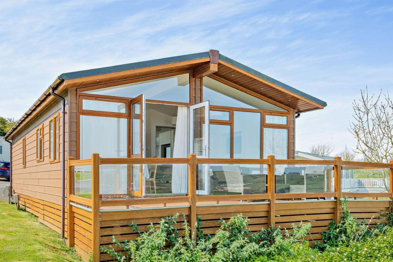 סוואנאייג' Butterfly Lodge מראה חיצוני תמונה
